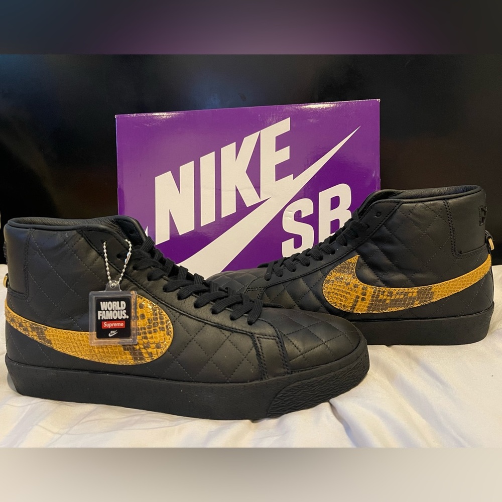 Supreme Nike blazer SB size 12 brand new